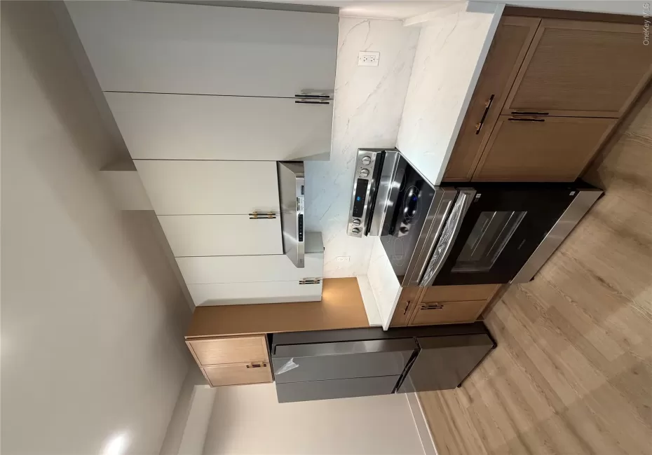 8322 24th Avenue, New York, NY, 1 Bedroom Bedrooms, 3 Rooms Rooms,1 BathroomBathrooms,Residential,For Rent,24th Avenue,0,1054667 8322 24th Avenue, New York, NY, 1 Bedroom Bedrooms, 3 Rooms Rooms,1 BathroomBathrooms,Residential,For Rent,24th Avenue,0,1054667