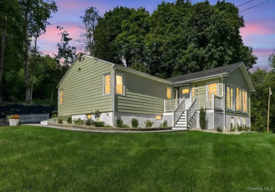 30 Delavergne Avenue, Wappinger, NY, 5 Bedrooms Bedrooms, 11 Rooms Rooms,2 BathroomsBathrooms,Residential,For Rent,Delavergne,0,1054663 30 Delavergne Avenue, Wappinger, NY, 5 Bedrooms Bedrooms, 11 Rooms Rooms,2 BathroomsBathrooms,Residential,For Rent,Delavergne,0,1054663