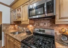 32-20 91st Street, New York, NY, 1 Bedroom Bedrooms, 3 Rooms Rooms,1 BathroomBathrooms,Residential,For Rent,91st,0,960288 32-20 91st Street, New York, NY, 1 Bedroom Bedrooms, 3 Rooms Rooms,1 BathroomBathrooms,Residential,For Rent,91st,0,960288