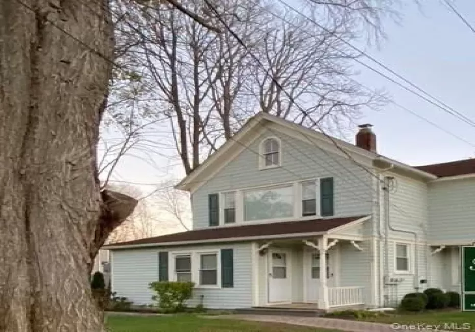 100 North Country Road, Brookhaven, NY, 1 Bedroom Bedrooms, 3 Rooms Rooms,1 BathroomBathrooms,Residential Lease,For Rent,North Country,0,1054974 100 North Country Road, Brookhaven, NY, 1 Bedroom Bedrooms, 3 Rooms Rooms,1 BathroomBathrooms,Residential Lease,For Rent,North Country,0,1054974