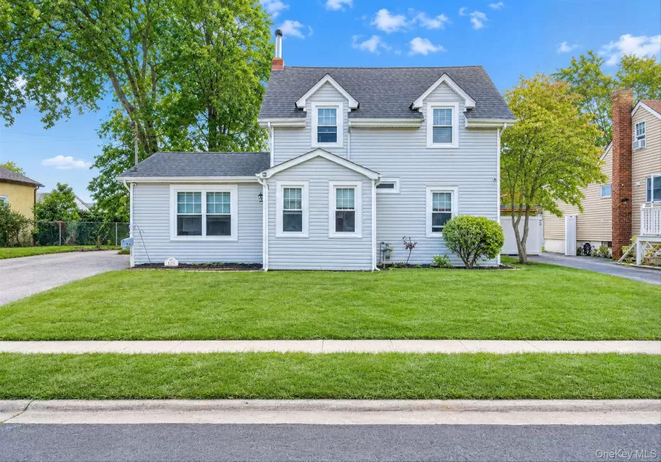 131 Alhambra Avenue, Babylon, NY, 3 Bedrooms Bedrooms, 6 Rooms Rooms,2 BathroomsBathrooms,Residential,For Rent,Alhambra,0,958357 131 Alhambra Avenue, Babylon, NY, 3 Bedrooms Bedrooms, 6 Rooms Rooms,2 BathroomsBathrooms,Residential,For Rent,Alhambra,0,958357