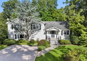 21 Sherbrooke Road, Greenburgh, NY, 4 Bedrooms Bedrooms, 10 Rooms Rooms,3 BathroomsBathrooms,Residential,For Rent,Sherbrooke,0,1054297 21 Sherbrooke Road, Greenburgh, NY, 4 Bedrooms Bedrooms, 10 Rooms Rooms,3 BathroomsBathrooms,Residential,For Rent,Sherbrooke,0,1054297