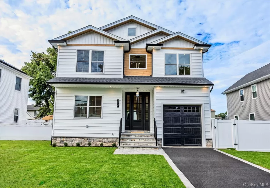 2439 Berkeley Place, Hempstead, NY, 4 Bedrooms Bedrooms, 8 Rooms Rooms,4 BathroomsBathrooms,Residential,For Rent,Berkeley Place,0,1054731 2439 Berkeley Place, Hempstead, NY, 4 Bedrooms Bedrooms, 8 Rooms Rooms,4 BathroomsBathrooms,Residential,For Rent,Berkeley Place,0,1054731