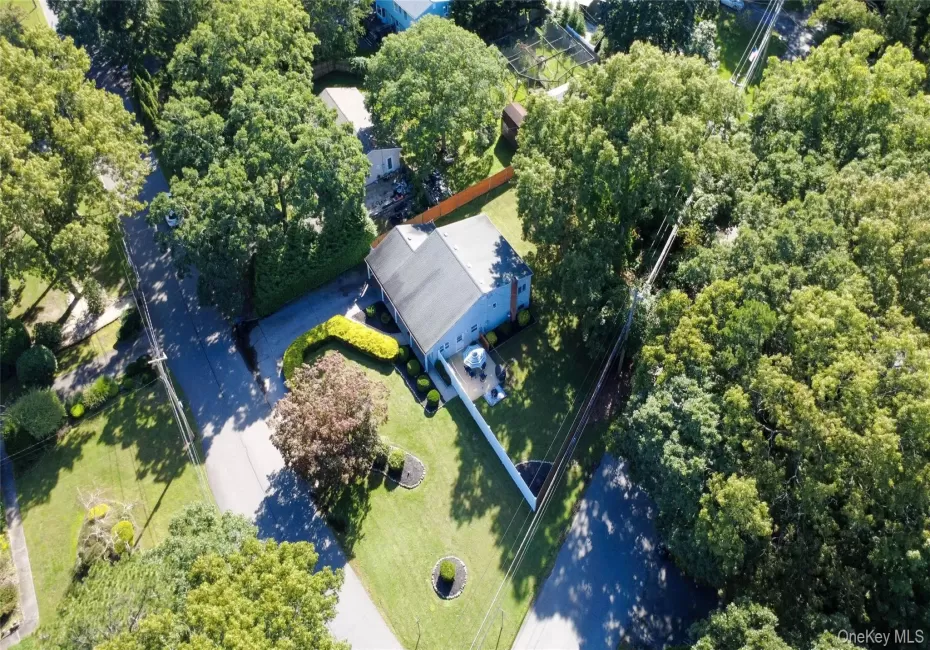 22 Half Moon Pond Road, Brookhaven, NY, 3 Bedrooms Bedrooms, 7 Rooms Rooms,2 BathroomsBathrooms,Residential,For Rent,Half Moon Pond,0,1054679 22 Half Moon Pond Road, Brookhaven, NY, 3 Bedrooms Bedrooms, 7 Rooms Rooms,2 BathroomsBathrooms,Residential,For Rent,Half Moon Pond,0,1054679
