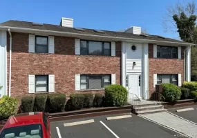 20 Ralph Avenue, Babylon, NY, 2 Bedrooms Bedrooms, 5 Rooms Rooms,1 BathroomBathrooms,Residential Lease,For Rent,Ralph,0,1054785 20 Ralph Avenue, Babylon, NY, 2 Bedrooms Bedrooms, 5 Rooms Rooms,1 BathroomBathrooms,Residential Lease,For Rent,Ralph,0,1054785