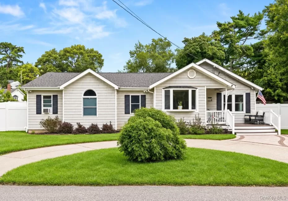 5 Charles Court, Smithtown, NY, 3 Bedrooms Bedrooms, 8 Rooms Rooms,2 BathroomsBathrooms,Residential,For Rent,Charles,0,1054696 5 Charles Court, Smithtown, NY, 3 Bedrooms Bedrooms, 8 Rooms Rooms,2 BathroomsBathrooms,Residential,For Rent,Charles,0,1054696