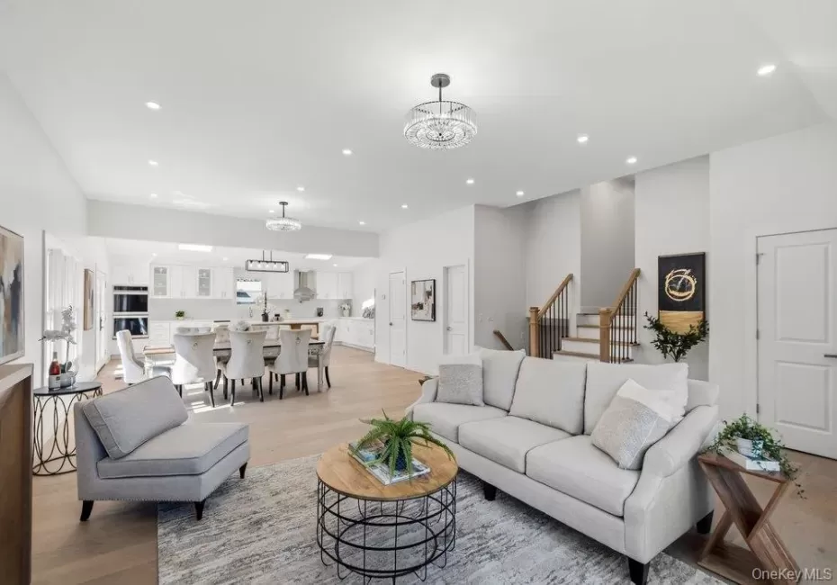 31 Seton Court, Oyster Bay, NY, 4 Bedrooms Bedrooms, 8 Rooms Rooms,4 BathroomsBathrooms,Residential,For Rent,Seton,0,1054231 31 Seton Court, Oyster Bay, NY, 4 Bedrooms Bedrooms, 8 Rooms Rooms,4 BathroomsBathrooms,Residential,For Rent,Seton,0,1054231
