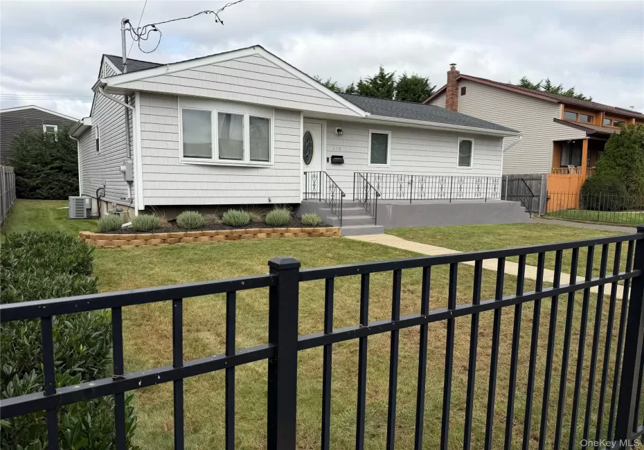 218 Alhambra Avenue, Babylon, NY, 3 Bedrooms Bedrooms, 8 Rooms Rooms,1 BathroomBathrooms,Residential,For Rent,Alhambra,0,1054474 218 Alhambra Avenue, Babylon, NY, 3 Bedrooms Bedrooms, 8 Rooms Rooms,1 BathroomBathrooms,Residential,For Rent,Alhambra,0,1054474