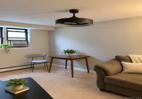65 W Broadway, Long Beach, NY, 2 Rooms Rooms,1 BathroomBathrooms,Residential Lease,For Rent,W Broadway,0,1054539 65 W Broadway, Long Beach, NY, 2 Rooms Rooms,1 BathroomBathrooms,Residential Lease,For Rent,W Broadway,0,1054539