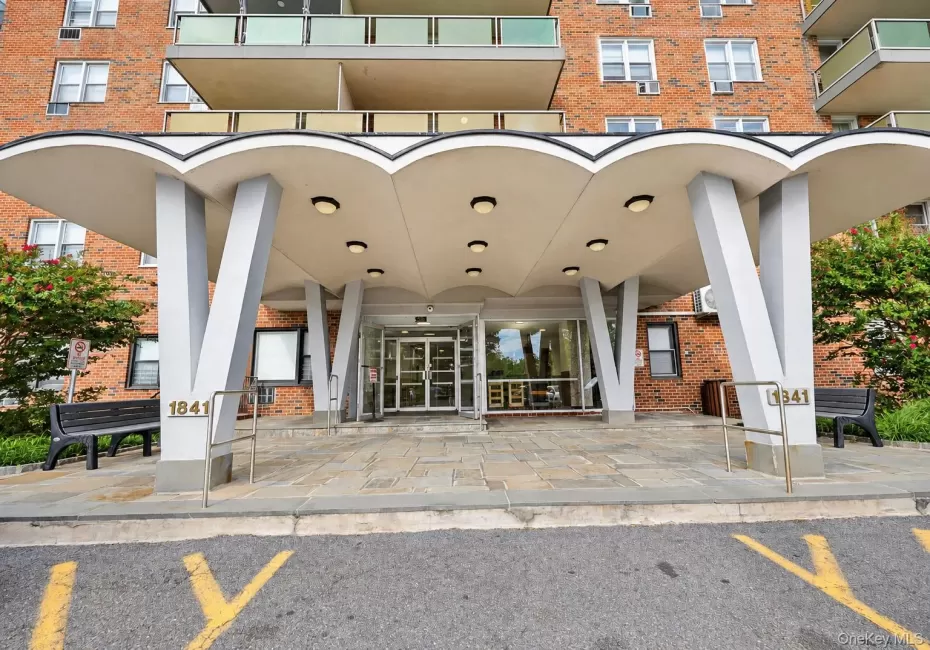 1841 Central Park Ave, Yonkers, NY, 2 Bedrooms Bedrooms, 5 Rooms Rooms,1 BathroomBathrooms,Residential,For Rent,Central Park Ave,0,1051207 1841 Central Park Ave, Yonkers, NY, 2 Bedrooms Bedrooms, 5 Rooms Rooms,1 BathroomBathrooms,Residential,For Rent,Central Park Ave,0,1051207