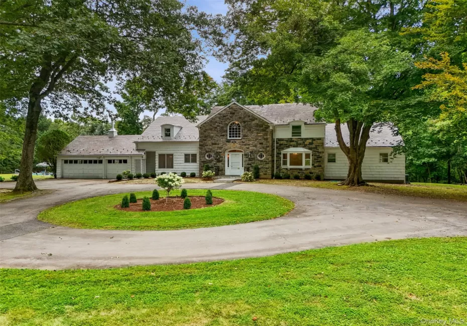 51 Kenilworth Road, Harrison, NY, 6 Bedrooms Bedrooms, 11 Rooms Rooms,6 BathroomsBathrooms,Residential,For Rent,Kenilworth,0,1053438 51 Kenilworth Road, Harrison, NY, 6 Bedrooms Bedrooms, 11 Rooms Rooms,6 BathroomsBathrooms,Residential,For Rent,Kenilworth,0,1053438