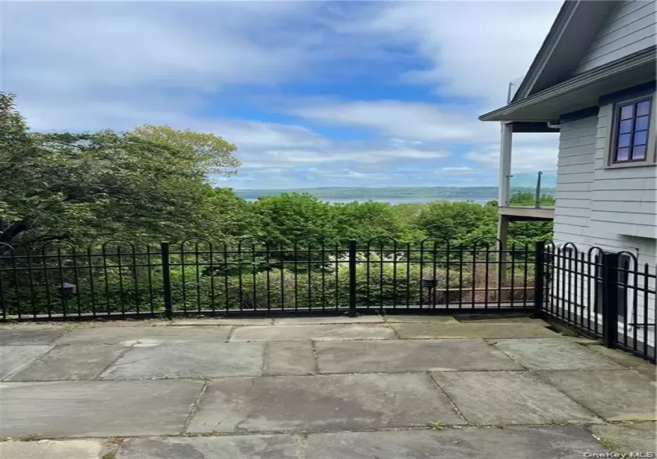 26 Terrace Drive, Orangetown, NY, 1 Bedroom Bedrooms, 3 Rooms Rooms,1 BathroomBathrooms,Residential Lease,For Rent,Terrace,0,1054361 26 Terrace Drive, Orangetown, NY, 1 Bedroom Bedrooms, 3 Rooms Rooms,1 BathroomBathrooms,Residential Lease,For Rent,Terrace,0,1054361