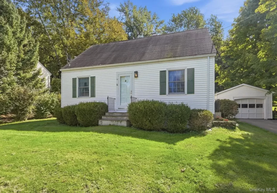 6 Mc Bride Place, Goshen, NY, 3 Bedrooms Bedrooms, 5 Rooms Rooms,1 BathroomBathrooms,Residential,For Rent,Mc Bride,0,1054723 6 Mc Bride Place, Goshen, NY, 3 Bedrooms Bedrooms, 5 Rooms Rooms,1 BathroomBathrooms,Residential,For Rent,Mc Bride,0,1054723