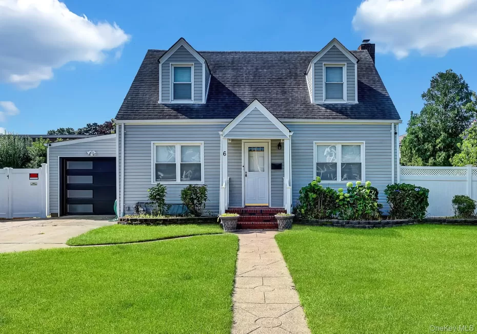6 Manchester Street, North Hempstead, NY, 3 Bedrooms Bedrooms, 9 Rooms Rooms,2 BathroomsBathrooms,Residential,For Rent,Manchester,0,1052794 6 Manchester Street, North Hempstead, NY, 3 Bedrooms Bedrooms, 9 Rooms Rooms,2 BathroomsBathrooms,Residential,For Rent,Manchester,0,1052794