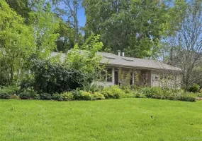 68 Woodland Road, Brookhaven, NY, 3 Bedrooms Bedrooms, 7 Rooms Rooms,2 BathroomsBathrooms,Residential,For Rent,Woodland,0,1050152 68 Woodland Road, Brookhaven, NY, 3 Bedrooms Bedrooms, 7 Rooms Rooms,2 BathroomsBathrooms,Residential,For Rent,Woodland,0,1050152