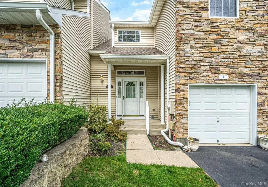 1 Mohannis Way, Smithtown, NY, 3 Bedrooms Bedrooms, 6 Rooms Rooms,2 BathroomsBathrooms,Residential,For Rent,Mohannis,0,1052836 1 Mohannis Way, Smithtown, NY, 3 Bedrooms Bedrooms, 6 Rooms Rooms,2 BathroomsBathrooms,Residential,For Rent,Mohannis,0,1052836