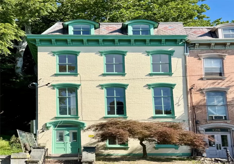176 South Street, Newburgh (city), NY, 1 Bedroom Bedrooms, 3 Rooms Rooms,1 BathroomBathrooms,Residential Lease,For Rent,South,0,1055079 176 South Street, Newburgh (city), NY, 1 Bedroom Bedrooms, 3 Rooms Rooms,1 BathroomBathrooms,Residential Lease,For Rent,South,0,1055079