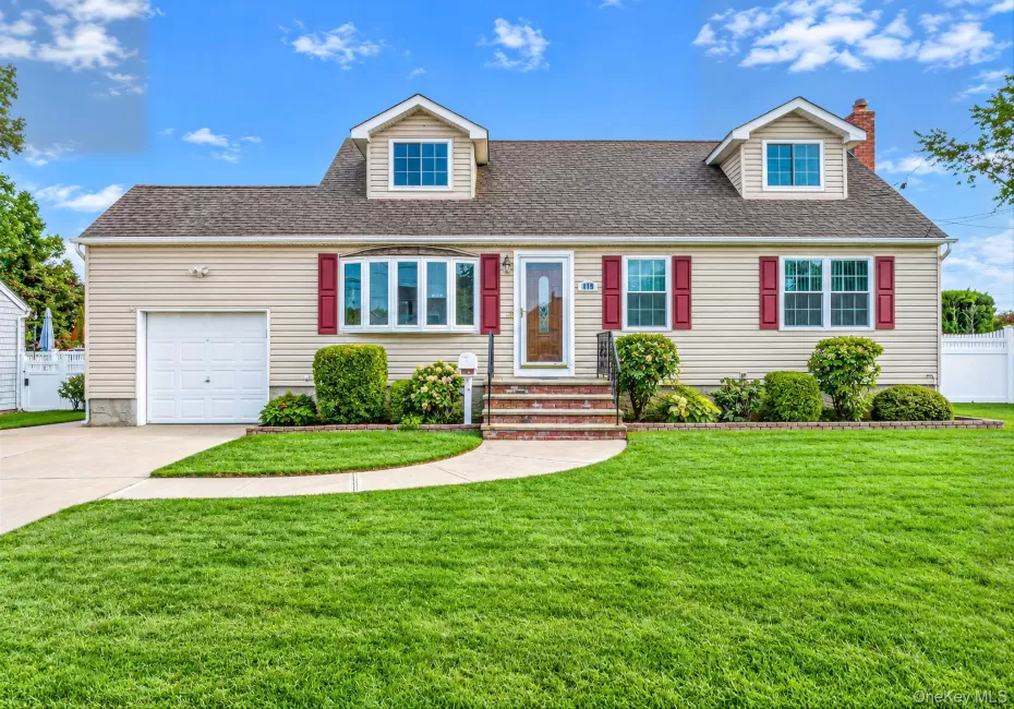 719 3rd Street, West Babylon, NY, 5 Bedrooms Bedrooms, 10 Rooms Rooms,3 BathroomsBathrooms,Residential,For Rent,3rd,0,1054421 719 3rd Street, West Babylon, NY, 5 Bedrooms Bedrooms, 10 Rooms Rooms,3 BathroomsBathrooms,Residential,For Rent,3rd,0,1054421
