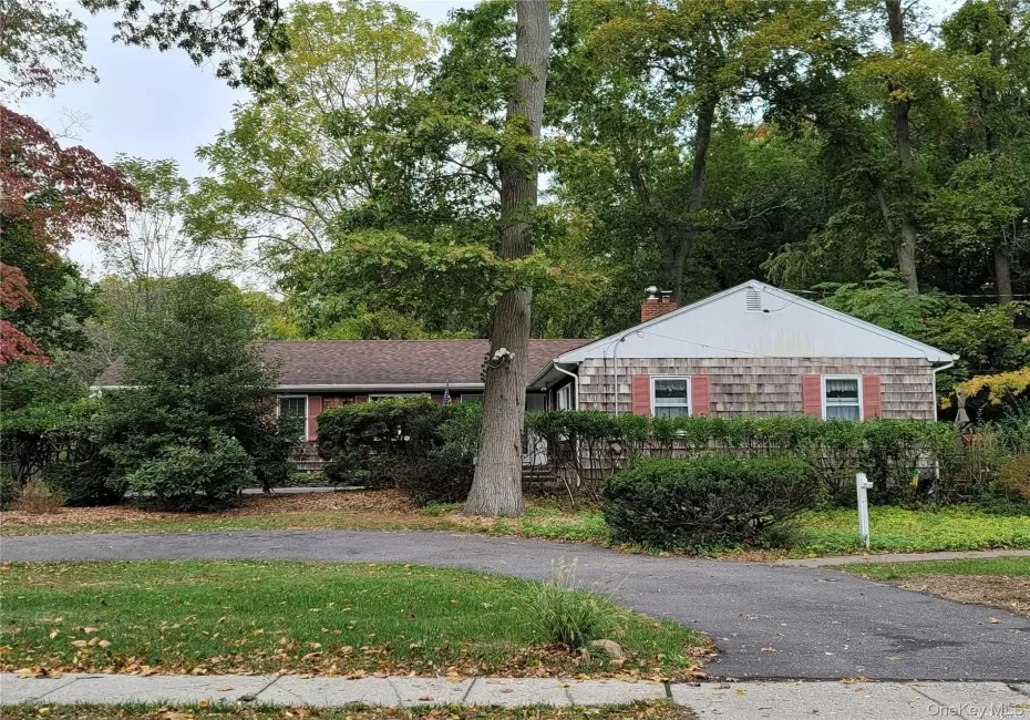 101 Country Road, Brookhaven, NY, 4 Bedrooms Bedrooms, 9 Rooms Rooms,3 BathroomsBathrooms,Residential,For Rent,Country,0,1055055 101 Country Road, Brookhaven, NY, 4 Bedrooms Bedrooms, 9 Rooms Rooms,3 BathroomsBathrooms,Residential,For Rent,Country,0,1055055