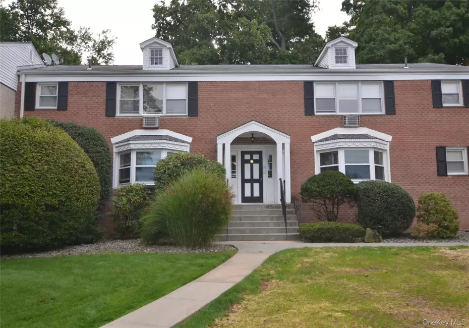 13 LENOX Court, Ramapo, NY, 1 Bedroom Bedrooms, 3 Rooms Rooms,1 BathroomBathrooms,Residential,For Rent,LENOX,0,1048926 13 LENOX Court, Ramapo, NY, 1 Bedroom Bedrooms, 3 Rooms Rooms,1 BathroomBathrooms,Residential,For Rent,LENOX,0,1048926