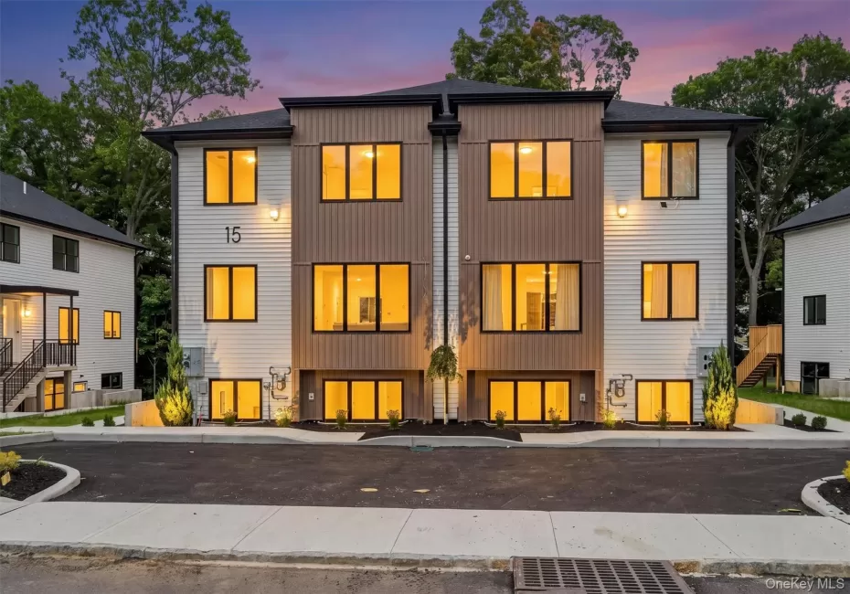 15 Treza Lane, Blooming Grove, NY, 5 Bedrooms Bedrooms, 10 Rooms Rooms,3 BathroomsBathrooms,Residential,For Rent,Treza,0,1032250 15 Treza Lane, Blooming Grove, NY, 5 Bedrooms Bedrooms, 10 Rooms Rooms,3 BathroomsBathrooms,Residential,For Rent,Treza,0,1032250