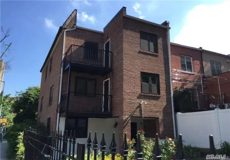 10247 65th Road, New York, NY, 4 Bedrooms Bedrooms, 7 Rooms Rooms,2 BathroomsBathrooms,Residential Lease,For Rent,65th,0,1055000 10247 65th Road, New York, NY, 4 Bedrooms Bedrooms, 7 Rooms Rooms,2 BathroomsBathrooms,Residential Lease,For Rent,65th,0,1055000