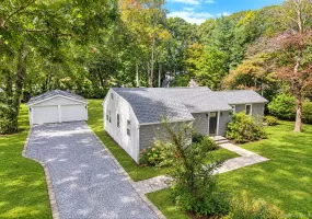 4 Oak Lane, Brookhaven, NY, 3 Bedrooms Bedrooms, 8 Rooms Rooms,2 BathroomsBathrooms,Residential,For Rent,Oak,0,1055039 4 Oak Lane, Brookhaven, NY, 3 Bedrooms Bedrooms, 8 Rooms Rooms,2 BathroomsBathrooms,Residential,For Rent,Oak,0,1055039