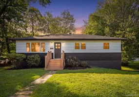 132 Conger Avenue, Clarkstown, NY, 4 Bedrooms Bedrooms, 13 Rooms Rooms,3 BathroomsBathrooms,Residential,For Rent,Conger,0,1055115 132 Conger Avenue, Clarkstown, NY, 4 Bedrooms Bedrooms, 13 Rooms Rooms,3 BathroomsBathrooms,Residential,For Rent,Conger,0,1055115