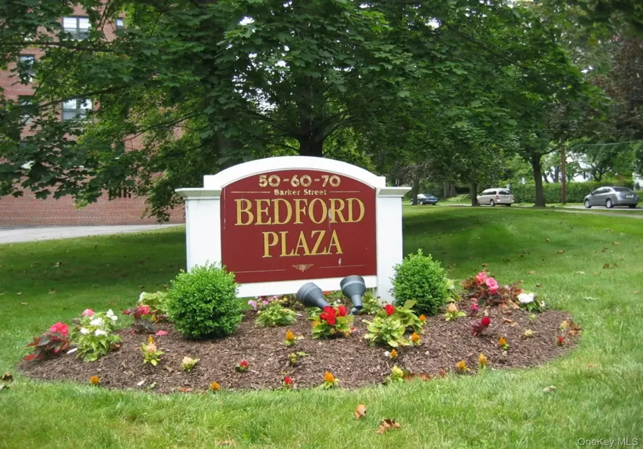 Bedford Plaza Bedford Plaza