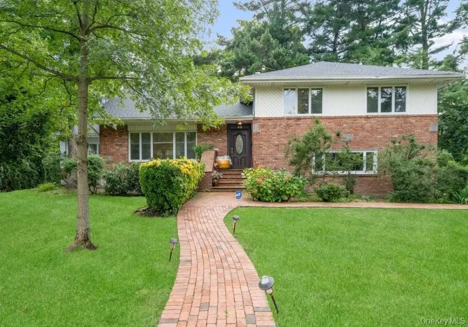 40 Pool Drive, North Hempstead, NY, 4 Bedrooms Bedrooms, 3 Rooms Rooms,3 BathroomsBathrooms,Residential Lease,For Rent,Pool,0,1055122 40 Pool Drive, North Hempstead, NY, 4 Bedrooms Bedrooms, 3 Rooms Rooms,3 BathroomsBathrooms,Residential Lease,For Rent,Pool,0,1055122