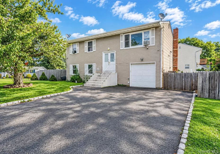 83 Pine Tree Drive, Brookhaven, NY, 5 Bedrooms Bedrooms, 10 Rooms Rooms,2 BathroomsBathrooms,Residential,For Rent,Pine Tree,0,1052879 83 Pine Tree Drive, Brookhaven, NY, 5 Bedrooms Bedrooms, 10 Rooms Rooms,2 BathroomsBathrooms,Residential,For Rent,Pine Tree,0,1052879