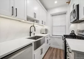 178 Garth Road, Eastchester, NY, 2 Bedrooms Bedrooms, 5 Rooms Rooms,2 BathroomsBathrooms,Residential,For Rent,Garth,0,1053259 178 Garth Road, Eastchester, NY, 2 Bedrooms Bedrooms, 5 Rooms Rooms,2 BathroomsBathrooms,Residential,For Rent,Garth,0,1053259
