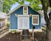 72 Poplar Avenue, New York, NY, 2 Bedrooms Bedrooms, 7 Rooms Rooms,2 BathroomsBathrooms,Residential,For Rent,Poplar,0,1052949 72 Poplar Avenue, New York, NY, 2 Bedrooms Bedrooms, 7 Rooms Rooms,2 BathroomsBathrooms,Residential,For Rent,Poplar,0,1052949