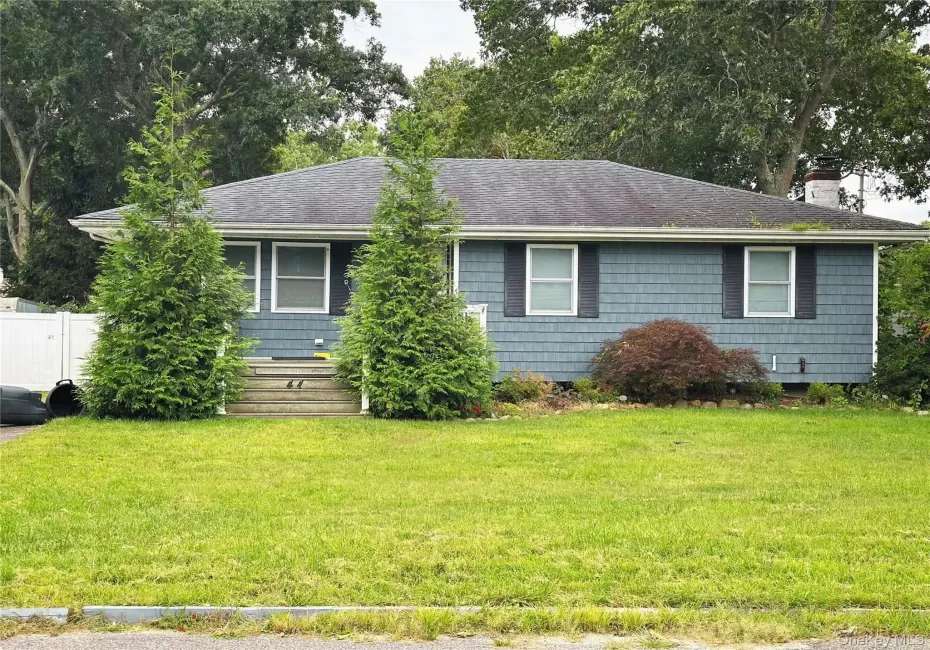 44 Floradora Drive, Brookhaven, NY, 3 Bedrooms Bedrooms, 5 Rooms Rooms,2 BathroomsBathrooms,Residential,For Rent,Floradora,0,1055428 44 Floradora Drive, Brookhaven, NY, 3 Bedrooms Bedrooms, 5 Rooms Rooms,2 BathroomsBathrooms,Residential,For Rent,Floradora,0,1055428