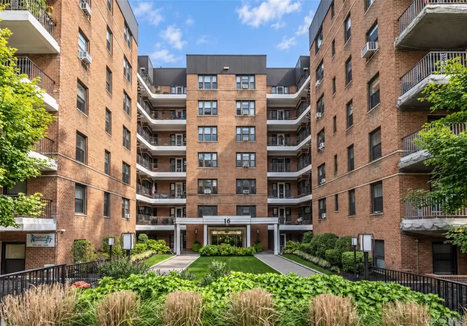 16 Broadway, White Plains, NY, 1 Bedroom Bedrooms, 3 Rooms Rooms,1 BathroomBathrooms,Residential,For Rent,Broadway,0,1053387 16 Broadway, White Plains, NY, 1 Bedroom Bedrooms, 3 Rooms Rooms,1 BathroomBathrooms,Residential,For Rent,Broadway,0,1053387