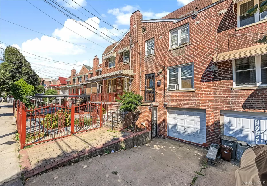 3312 Paulding Avenue, New York, NY, 3 Bedrooms Bedrooms, 6 Rooms Rooms,2 BathroomsBathrooms,Residential,For Rent,Paulding,0,1055463 3312 Paulding Avenue, New York, NY, 3 Bedrooms Bedrooms, 6 Rooms Rooms,2 BathroomsBathrooms,Residential,For Rent,Paulding,0,1055463