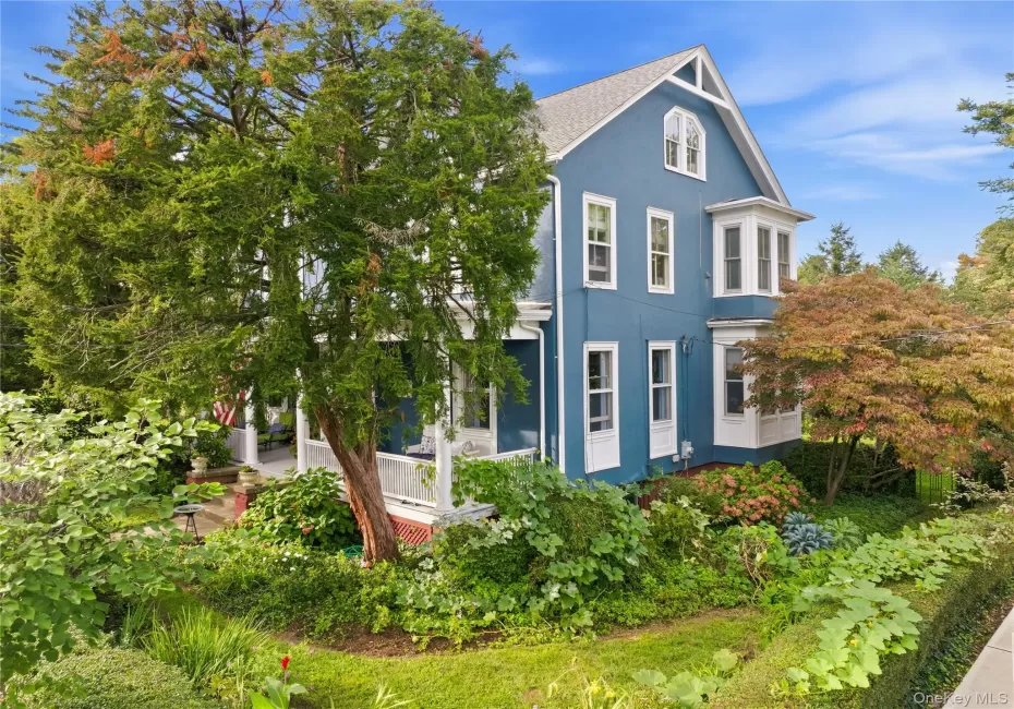 100 1st Avenue, Orangetown, NY, 5 Bedrooms Bedrooms, 11 Rooms Rooms,2 BathroomsBathrooms,Residential,For Rent,1st,0,1050752 100 1st Avenue, Orangetown, NY, 5 Bedrooms Bedrooms, 11 Rooms Rooms,2 BathroomsBathrooms,Residential,For Rent,1st,0,1050752
