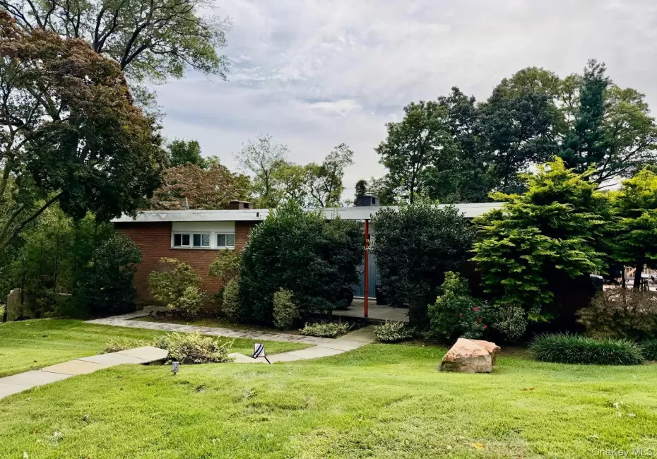 26 Nantucket Place, Scarsdale, NY, 4 Bedrooms Bedrooms, 12 Rooms Rooms,3 BathroomsBathrooms,Residential Lease,For Rent,Nantucket,0,1055564 26 Nantucket Place, Scarsdale, NY, 4 Bedrooms Bedrooms, 12 Rooms Rooms,3 BathroomsBathrooms,Residential Lease,For Rent,Nantucket,0,1055564