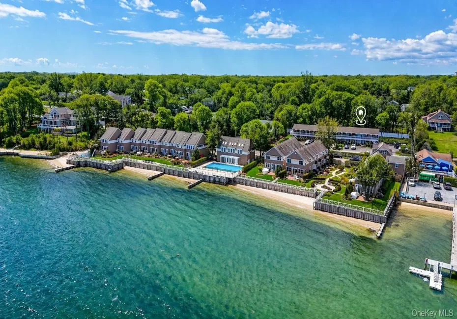 62 Canoe Place Road, Southampton, NY, 1 Bedroom Bedrooms, 5 Rooms Rooms,2 BathroomsBathrooms,Residential,For Rent,Canoe Place,0,1055317 62 Canoe Place Road, Southampton, NY, 1 Bedroom Bedrooms, 5 Rooms Rooms,2 BathroomsBathrooms,Residential,For Rent,Canoe Place,0,1055317