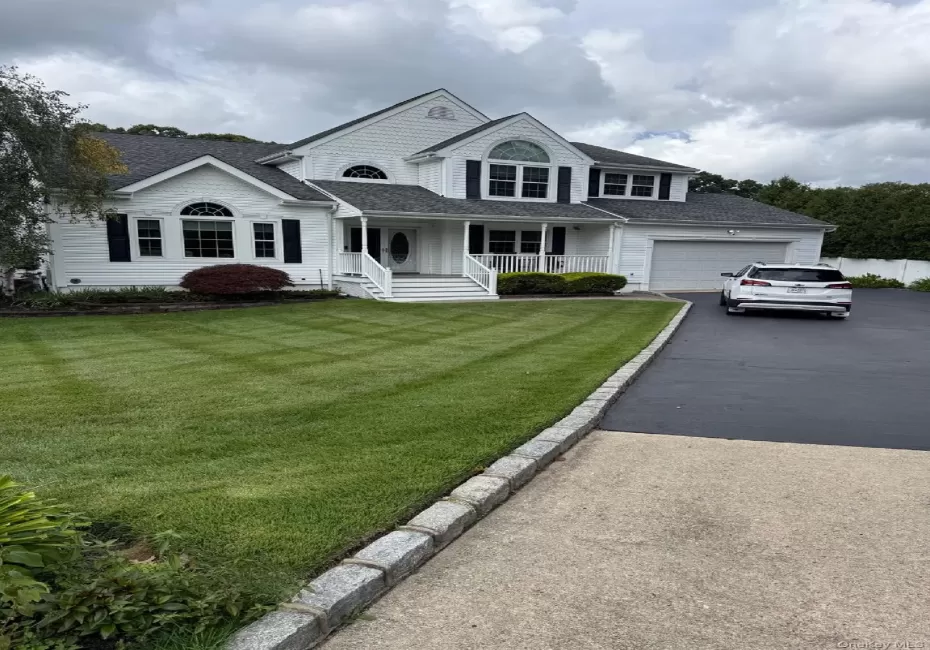 26 Layton Lane, Brookhaven, NY, 5 Bedrooms Bedrooms, 12 Rooms Rooms,4 BathroomsBathrooms,Residential,For Rent,Layton,0,1055661 26 Layton Lane, Brookhaven, NY, 5 Bedrooms Bedrooms, 12 Rooms Rooms,4 BathroomsBathrooms,Residential,For Rent,Layton,0,1055661