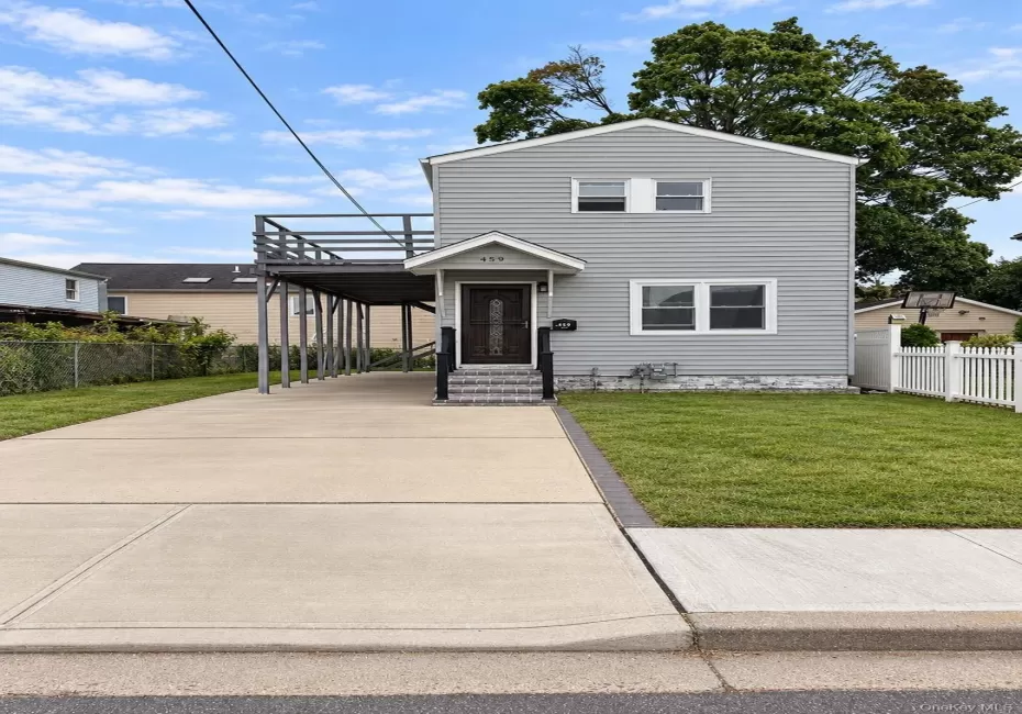 459 Roquette Avenue, North Hempstead, NY, 4 Bedrooms Bedrooms, 6 Rooms Rooms,2 BathroomsBathrooms,Residential,For Rent,Roquette,0,1055587 459 Roquette Avenue, North Hempstead, NY, 4 Bedrooms Bedrooms, 6 Rooms Rooms,2 BathroomsBathrooms,Residential,For Rent,Roquette,0,1055587