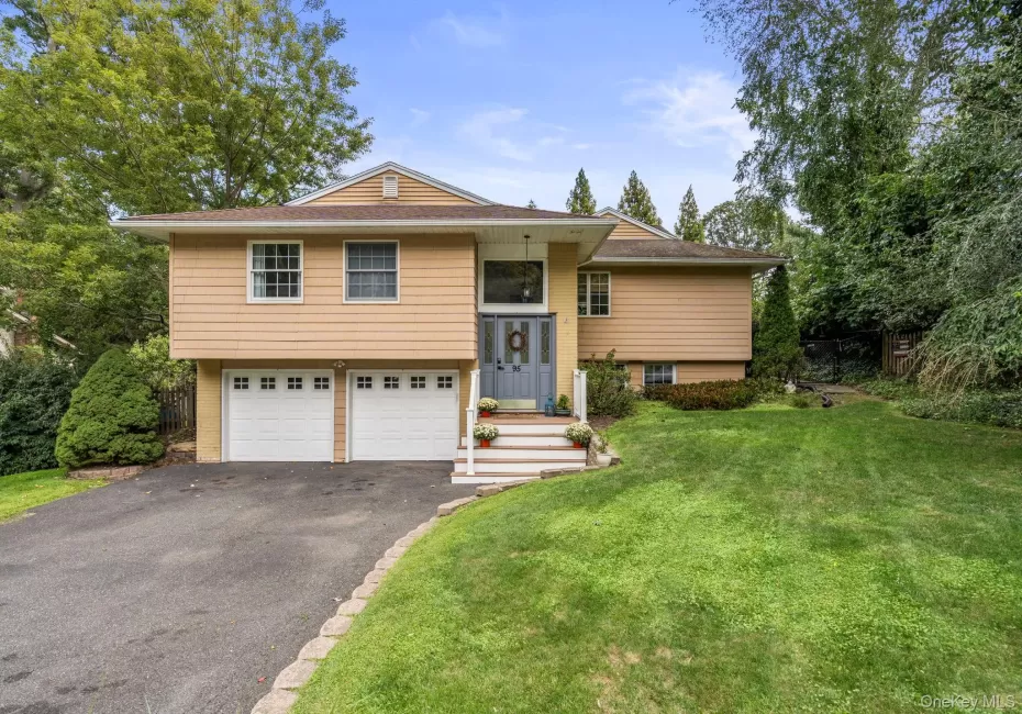 95 Patchogue Drive, Brookhaven, NY, 4 Bedrooms Bedrooms, 10 Rooms Rooms,3 BathroomsBathrooms,Residential,For Rent,Patchogue,0,1050621 95 Patchogue Drive, Brookhaven, NY, 4 Bedrooms Bedrooms, 10 Rooms Rooms,3 BathroomsBathrooms,Residential,For Rent,Patchogue,0,1050621
