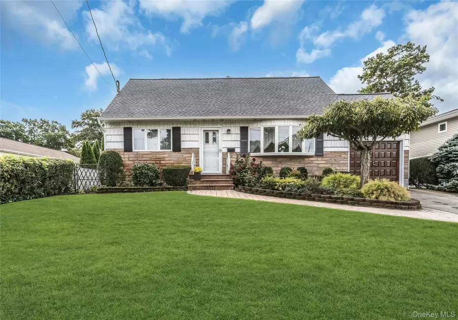472 Chelsea Avenue, West Babylon, NY, 3 Bedrooms Bedrooms, 6 Rooms Rooms,2 BathroomsBathrooms,Residential,For Rent,Chelsea,0,1055733 472 Chelsea Avenue, West Babylon, NY, 3 Bedrooms Bedrooms, 6 Rooms Rooms,2 BathroomsBathrooms,Residential,For Rent,Chelsea,0,1055733