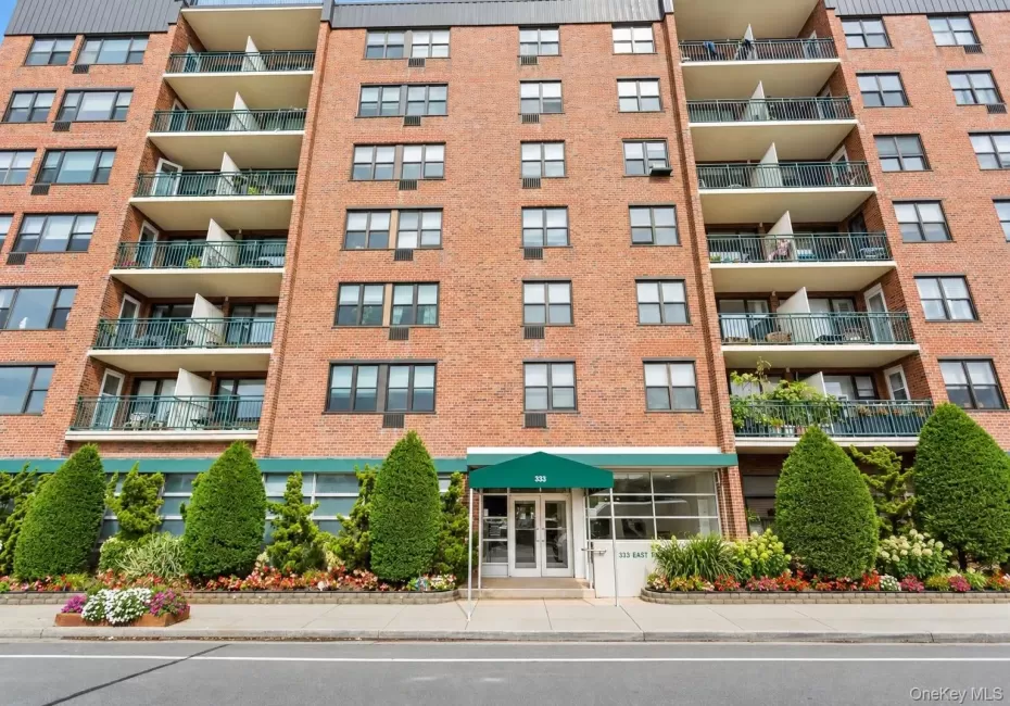 333 Broadway, Long Beach, NY, 1 Bedroom Bedrooms, 3 Rooms Rooms,1 BathroomBathrooms,Residential,For Rent,Broadway,0,1055608 333 Broadway, Long Beach, NY, 1 Bedroom Bedrooms, 3 Rooms Rooms,1 BathroomBathrooms,Residential,For Rent,Broadway,0,1055608
