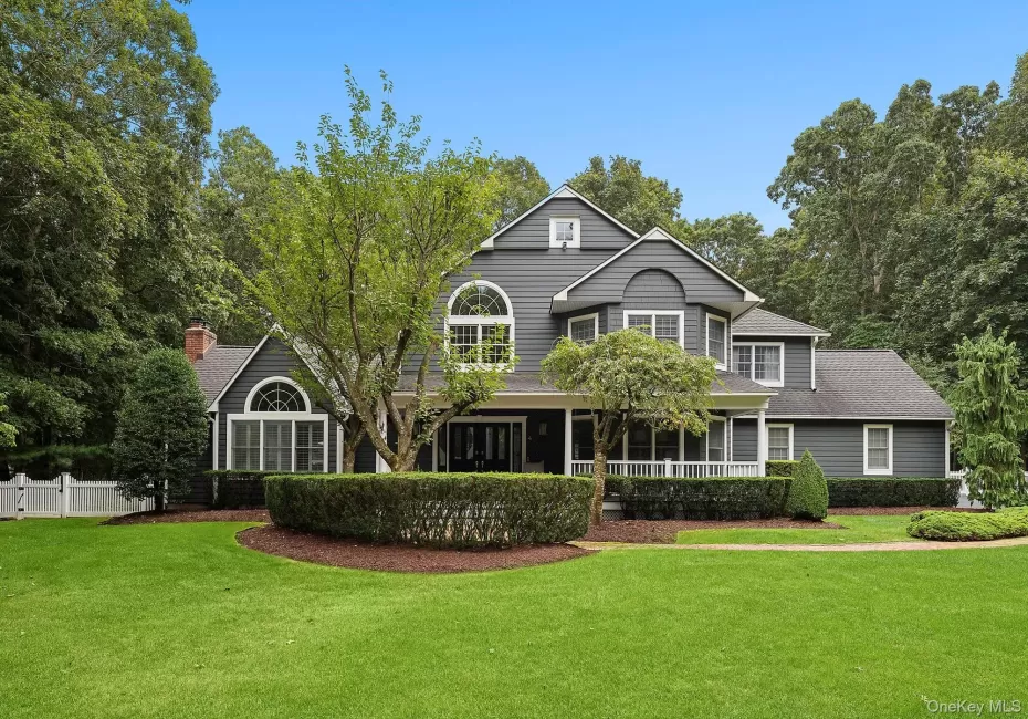 4 Saddlebrook Lane, Brookhaven, NY, 4 Bedrooms Bedrooms, 9 Rooms Rooms,3 BathroomsBathrooms,Residential,For Rent,Saddlebrook,0,1055656 4 Saddlebrook Lane, Brookhaven, NY, 4 Bedrooms Bedrooms, 9 Rooms Rooms,3 BathroomsBathrooms,Residential,For Rent,Saddlebrook,0,1055656