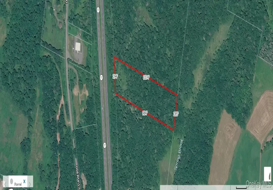 Property Boundary Overlay. Illustrating the defined perimeter of the property on an aerial map Property Boundary Overlay. Illustrating the defined perimeter of the property on an aerial map