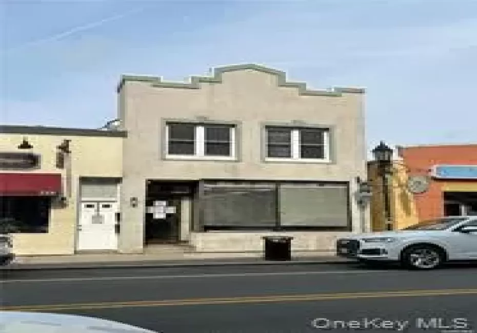 236 a Main Street, Oyster Bay, NY, 1 Bedroom Bedrooms, 4 Rooms Rooms,1 BathroomBathrooms,Residential Lease,For Rent,Main,0,1055798 236 a Main Street, Oyster Bay, NY, 1 Bedroom Bedrooms, 4 Rooms Rooms,1 BathroomBathrooms,Residential Lease,For Rent,Main,0,1055798