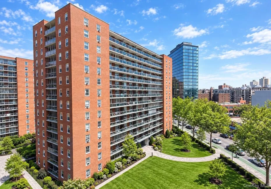 97-07 63rd Road, New York, NY, 1 Bedroom Bedrooms, 4 Rooms Rooms,1 BathroomBathrooms,Residential,For Rent,63rd,0,1055824 97-07 63rd Road, New York, NY, 1 Bedroom Bedrooms, 4 Rooms Rooms,1 BathroomBathrooms,Residential,For Rent,63rd,0,1055824