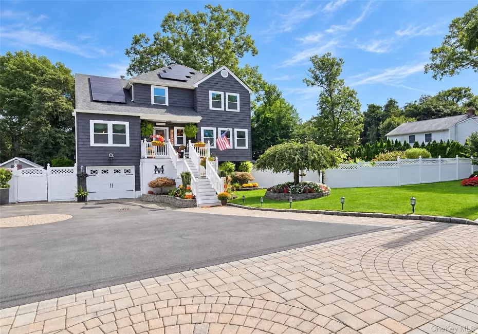 521 Park Avenue, Brookhaven, NY, 4 Bedrooms Bedrooms, 9 Rooms Rooms,2 BathroomsBathrooms,Residential,For Rent,Park,0,1055898 521 Park Avenue, Brookhaven, NY, 4 Bedrooms Bedrooms, 9 Rooms Rooms,2 BathroomsBathrooms,Residential,For Rent,Park,0,1055898