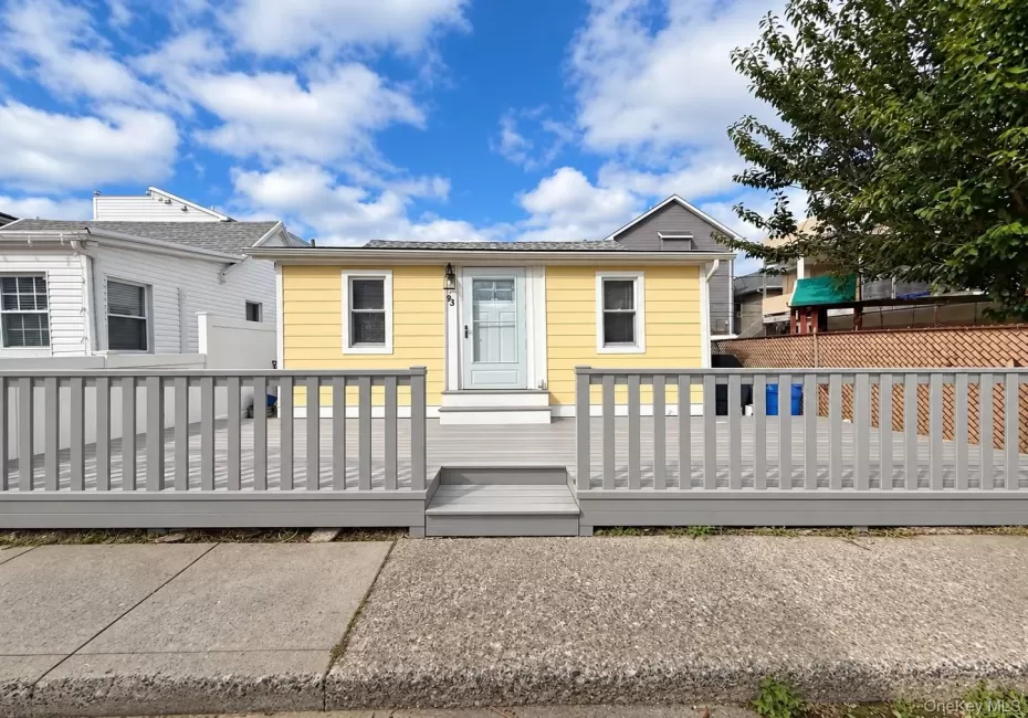 93 New Hampshire Street, Long Beach, NY, 3 Bedrooms Bedrooms, 6 Rooms Rooms,1 BathroomBathrooms,Residential Lease,For Rent,New Hampshire,0,1055948 93 New Hampshire Street, Long Beach, NY, 3 Bedrooms Bedrooms, 6 Rooms Rooms,1 BathroomBathrooms,Residential Lease,For Rent,New Hampshire,0,1055948